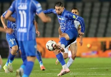 استقلال بدون بازیکنان خارجی مقابل تراکتور قرار می‌گیرد