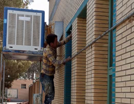 پروژه مهر دبیرستان دخترانه بنت الهدی کوهپایه رنگ آمیزی تجهیز و پاکسازی برای خلق محیطی الهام بخش و یادگیری مثبت