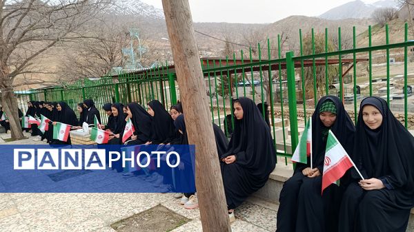 از میانکوه تا قلب انقلاب