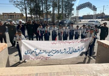 گرامیداشت هفته بسیج دانش آموزی و شهادت شهید محمد حسین فهمیده در شهرستان خاتم 