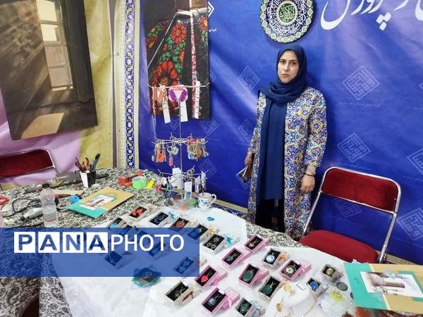  شانزدهمین نمایشگاه صنایع دستی یزد