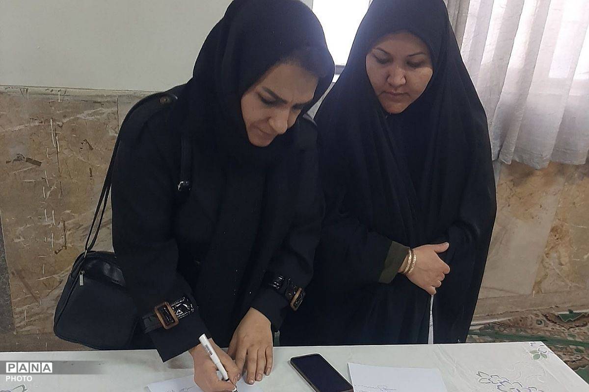  همایش‌های هدایت تحصیلی با محوریت معرفی هنرستان‌های فنی و کاردانش در ناحیه یک شهرری