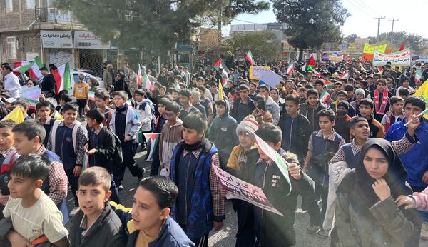 سیزده آبان؛ روز تجدید میثاق ملت با آرمان‌های انقلاب