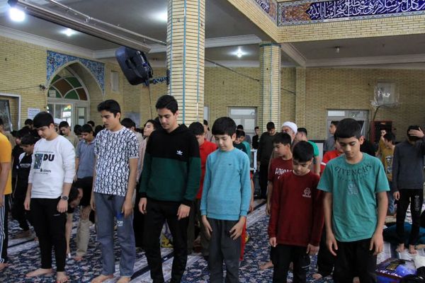 مراسم اعتکاف در مسجد سیدالشهداء رباط‌کریم