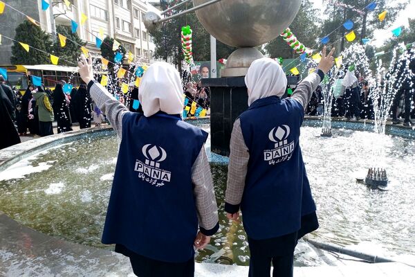 خروش مردمی در خیابان‌های رباط‌کریم در 22بهمن
