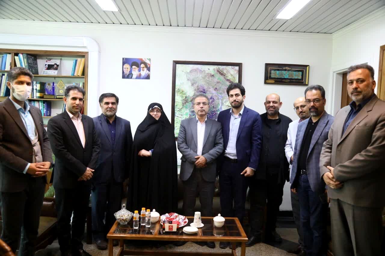 رسانه‌ها وجدان بیدار جامعه و رکن چهارم دموکراسی هستند