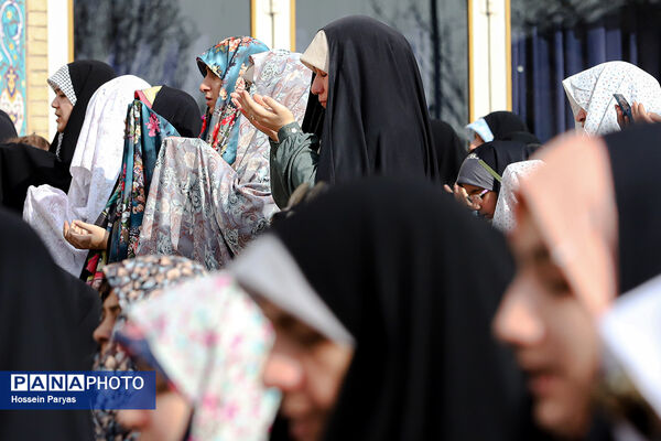 نماز عید سعید فطر در مصلی امام خمینی (ره)