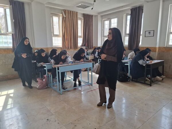 مرحلهٔ دوم آزمون طرح سنجش دستاوردهای یادگیری دورهٔ اول متوسطه در منطقهٔ پردیس