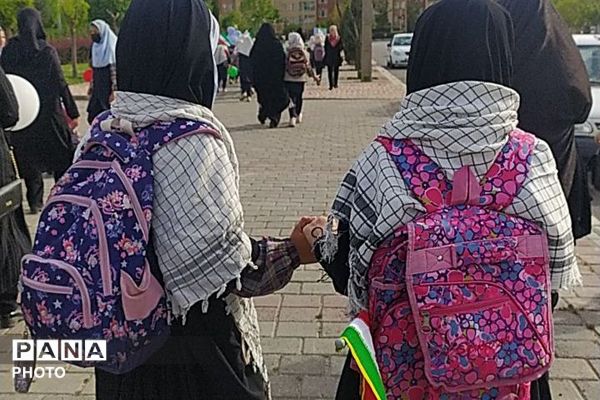 اجتماع صمیمی دانش‌آموزان نیشابور به یاد ۱۶۸ فرشته های دبستان شجره طیبه ی میناب