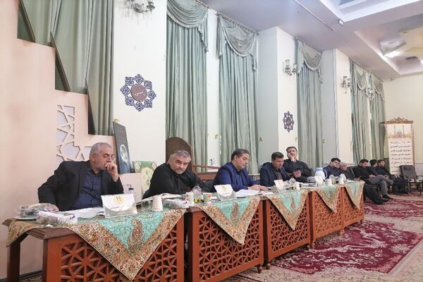 محفل انس با قرآن فرهنگیان و دانش آموزان خراسان رضوی در یادبود شهید جمهور