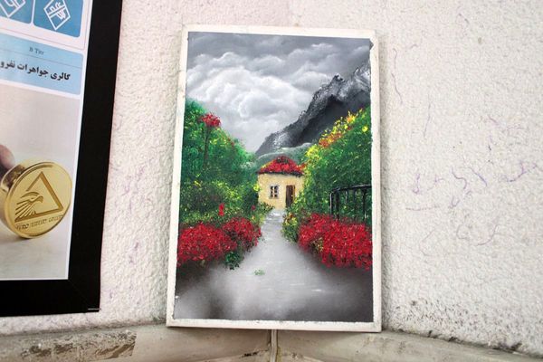 نمایشگاه آثار هنرجویان هنرستان فنی‌وحرفه‌ای دخترانه آفرینش پردیس