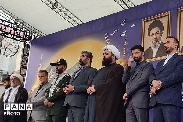 طنین لبیک به ایران امام‌رضایی؛ تجلی وحدت مدیران و بسیجیان در رزمایش بزرگ اقتدار