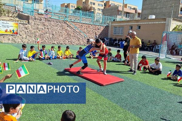 اجرای سلسله برنامه های «طرح میدان پویا» در دبستان استاد شهریار پردیس 