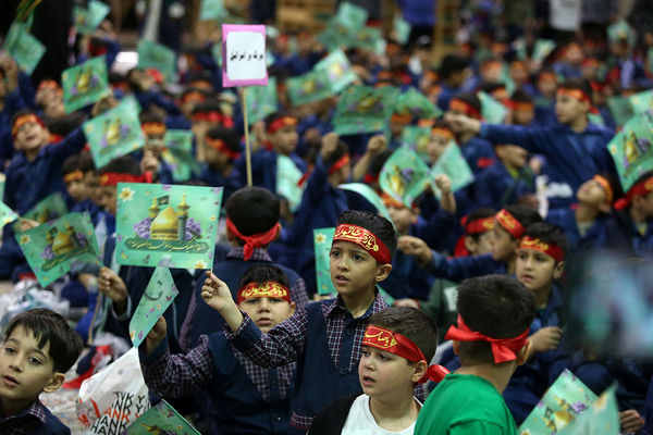 اجتماع دانش‌آموزی سربازان کوچک برای مقاومت در قم