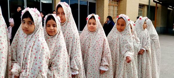 جشن بزرگ تکلیف دختران شهر کلات 