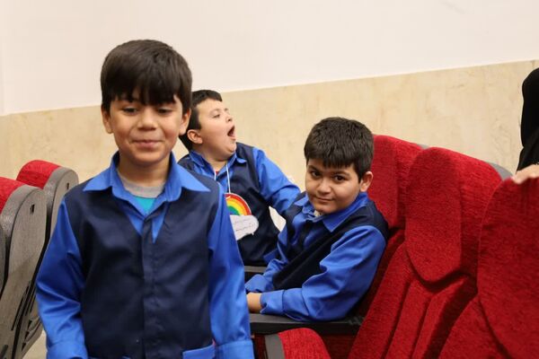 نواخته شدن زنگ مهر و مهرورزی در آموزشگاه زرکش