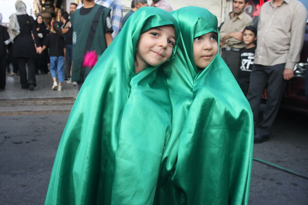 برپایی سفره حضرت رقیه(س) در زنجان