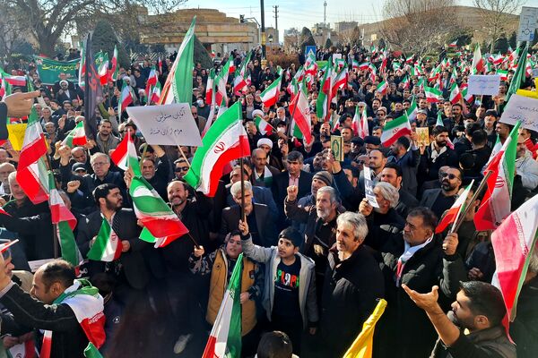 راهپیمایی و همبستگی مردم شهرستان پردیس در محکومیت اقدامات تروریستی
