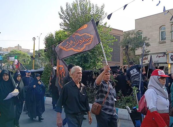 تهران در مسیر عشق