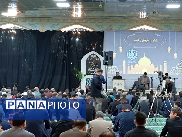 برگزای مراسم شب قدر و نوزدهم ماه رمضان در امامزاده سید حمزه کاشمر