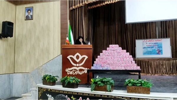 جلوه‌های معنوی اختتامیه مسابقات قرآنی دارالقرآن تسنیم کاشان