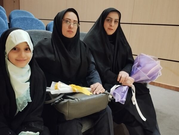 مراسم تقدیر و تشکر از دانش‌آموزان عضو گروه سرود سردار سلیمانی شهرستان قدس