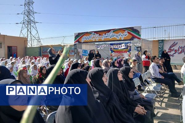 نواختن زنگ پدافند غیرعامل در آموزشگاه های چهاردانگه