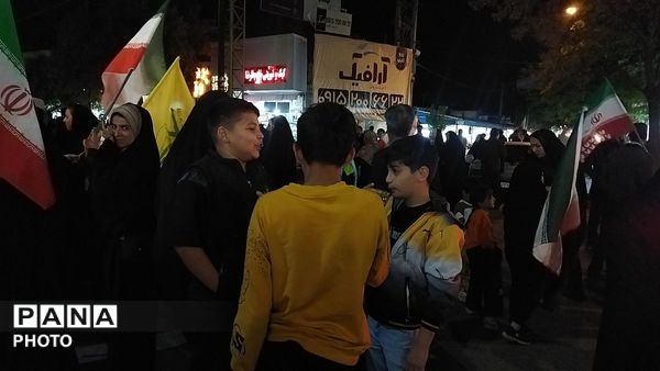 موکب مردمی شهید مصطفی صدر زاده پنجاه شب میزبان وطن پرستان نیشابوری 