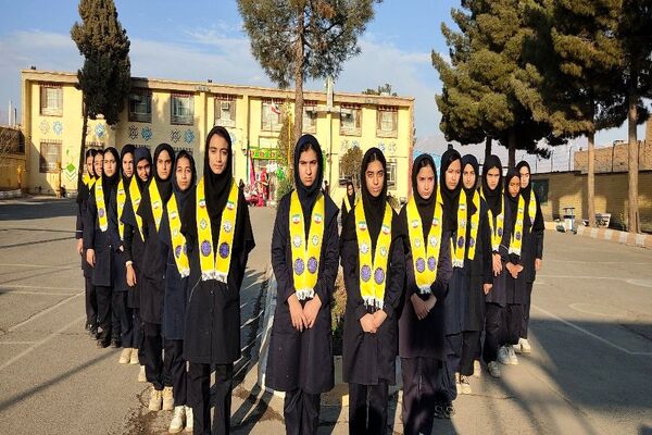 اجلاس استانی ویژه مدیران دبیرستان‌های نمونه دولتی و شبانه‌روزی استان خراسان رضوی در دبیرستان دخترانه شهید مجید دهنوی
