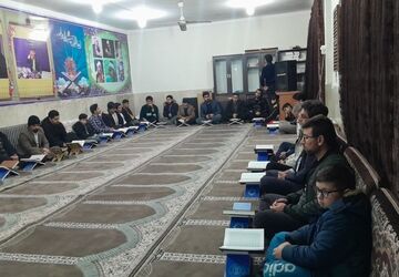جلسه هفتگی آموزش تلاوت قرآن در دارالقرآن‌های نور و امام خمینی(ره) 