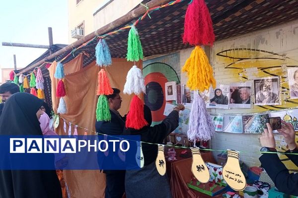 برگزاری آیین نواختن زنگ انقلاب اسلامی در گوشه‌گوشه خوزستان