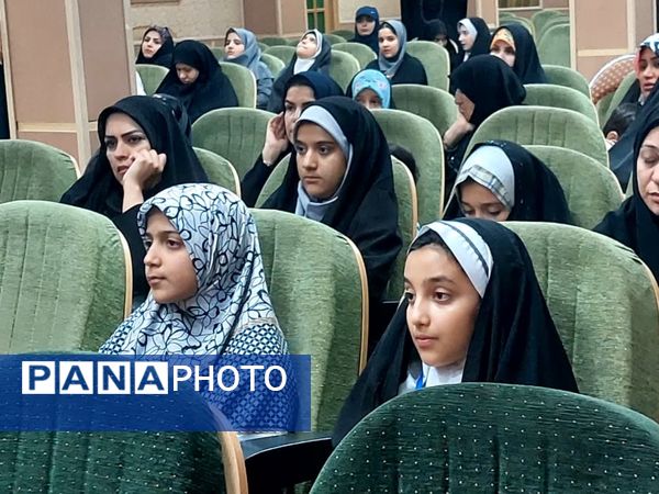 جشنواره ستارگان قرآنی در امامزاده سیدجعفر محمد یزد