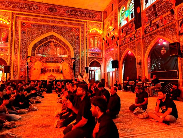 عزاداری شب یازدهم ماه محرم در تکیه ابوالفضلی 