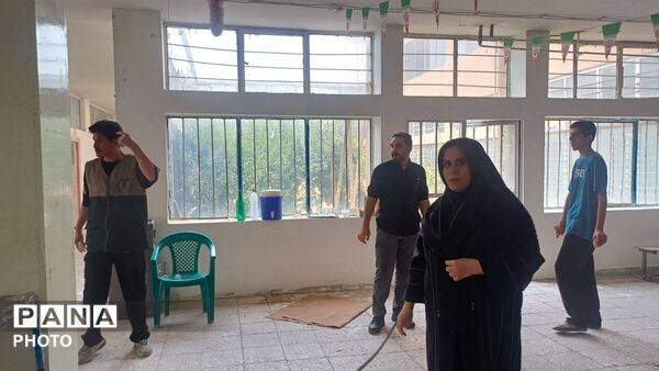 بازدید فرمانده سپاه پاسداران کوهدشت ازاجرای طرح شهید عجمیان در مدرسه معرفت شهرستان کوهدشت