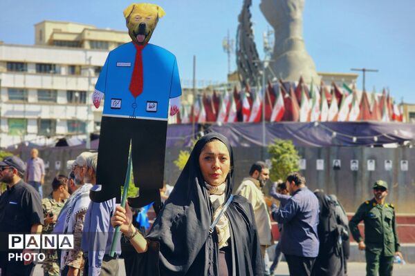 ۳۱۳ هزار «جان‌فدا» در قاب ایران؛ حضور نسل آینده‌ساز در رزمایش بزرگ تهران