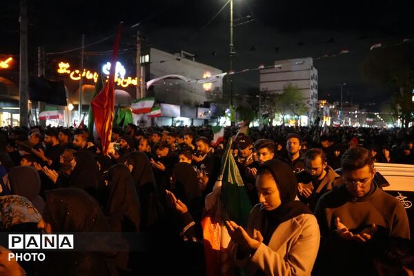 سی و هفتمین موج تجمع مردم فردیس 