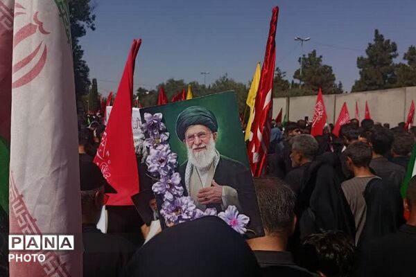 مراسم وداع و بدرقه آقای شهید ایران در مصلی امام خمینی (ره)