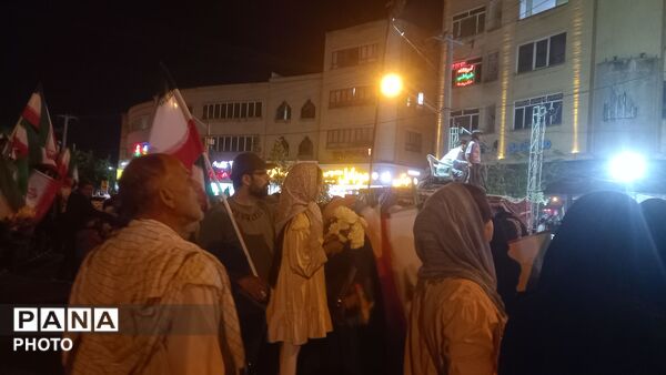 پیوند ۱۴ ستاره در قاب شهر