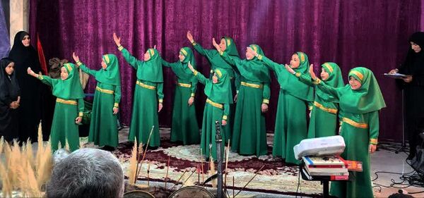 مراسم دختران زینبی در مسجد امام موسی کاظم (ع) اسلامشهر