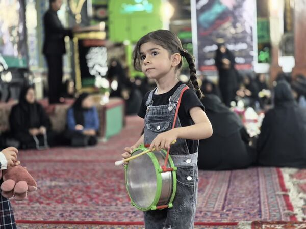 مراسم شیرخوارگان حسینی در بلده
