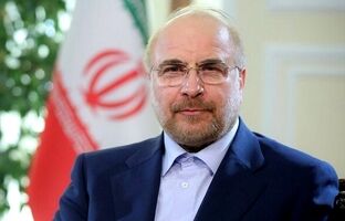 مردم روز ۲۲ بهمن مثل هر سال پا به میدان بگذارند