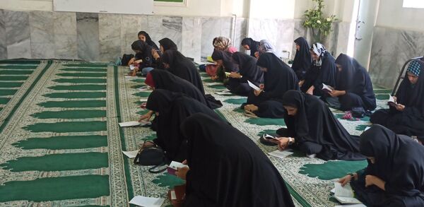 مسابقه کتابخوانی گلپوش با محوریت عفاف و حجاب در شهرستان سملقان