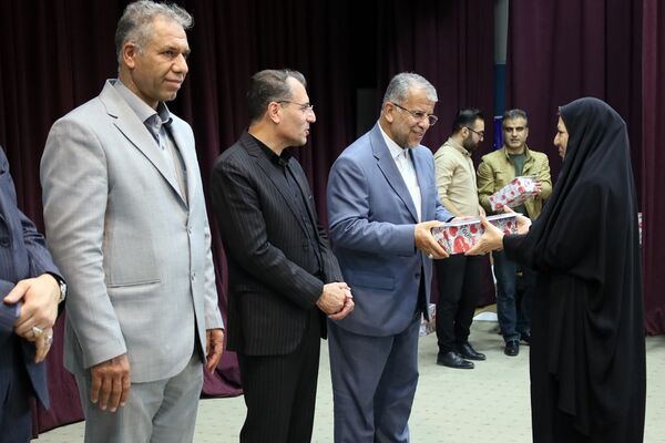 مراسم هفته پیوند اولیا و‌ مربیان در آذربایجان غربی