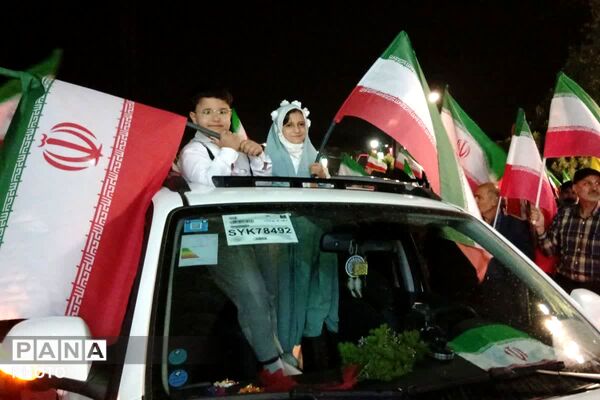 حضوری متفاوت در شبی به یادماندنی در سنگر خیابان