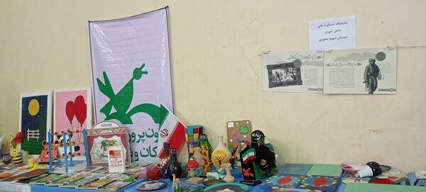 راهپیمایی باشکوه ۲۲ بهمن در فین؛ جلوه‌ای از حضور پرشور مردم