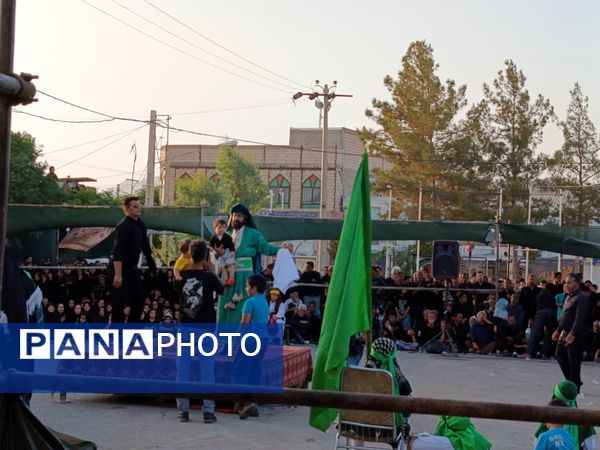تعزیه خوانی روز عاشورا در دهستان رزق‌آباد