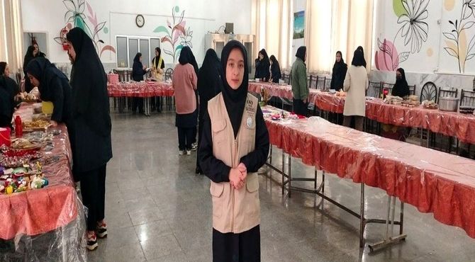 نمایشگاه و بازارچه کارو فناوری در دبیرستان شهید مجید دهنوی نیشابور