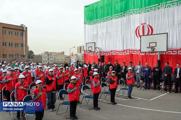 خیلی از نوابغ بسکتبال ایران از مسابقات آموزشگاه‌ها کشف شدند/ معلمان ورزش خارج از گود استعدادیابی قرار دارند