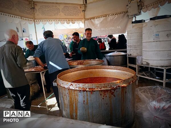 خدمت‌رسانی موکب ها در ایام شهادت حضرت معصومه(س)