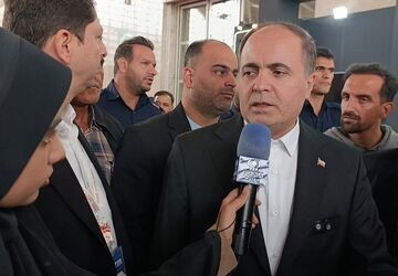 بازدید کشاورزان شهرستان کهک قم از نمایشگاه «آیفارم» تهران 